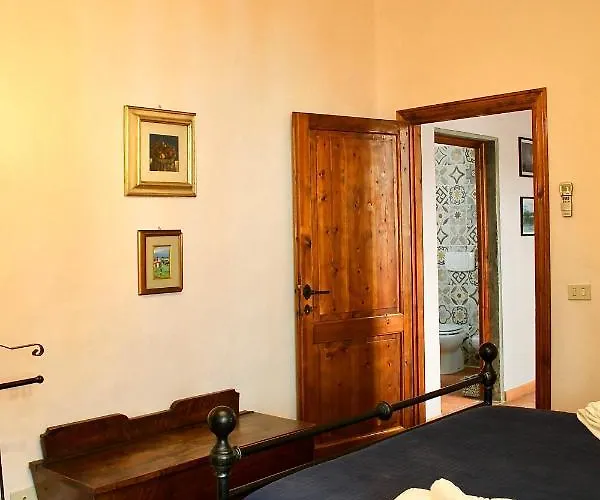 Classico E Romantico Fiorentino 10 Min A Piedi Da Ponte Vecchio E 5 Minuti Da Palazzo Pitti Area Unesco Apartament *