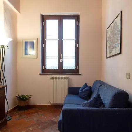 Classico Fiorentino 5 - 10 Min Ponte Vecchio E Palazzo Pitti Apartamento Florencia